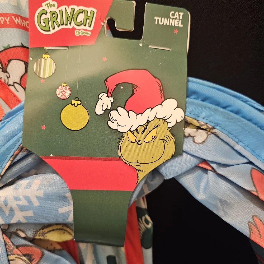 Grinch Cat Pop-Up Tent and Tunnel Set